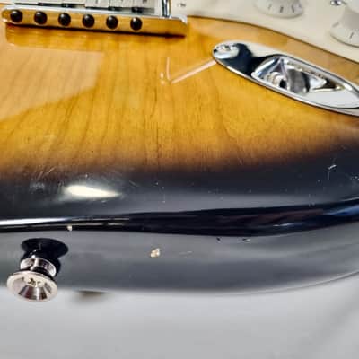 Fender Stratocaster American Series 50th Anniversary 2004 Sunburst image 6