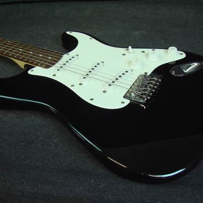 2002 Squier by Fender 20th Anniversary Affinity Strat Black Electric Guitar image 2