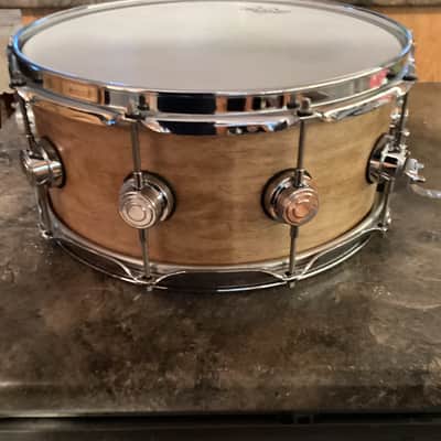 DW Jazz snare drum 6 1/2 x 14 Natural wood image 2