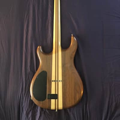 Carvin DC 400 1980's Claro Walnut image 5