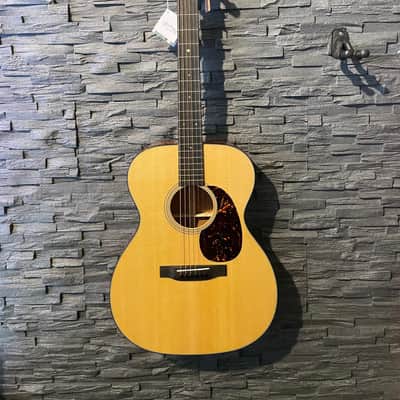 Martin Standard Series 000-18 2018 - 2024 - Natural image 1