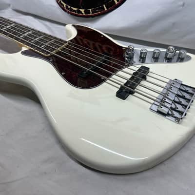 Sire Marcus Miller V7 5-String J-Style Electric Bass image 19