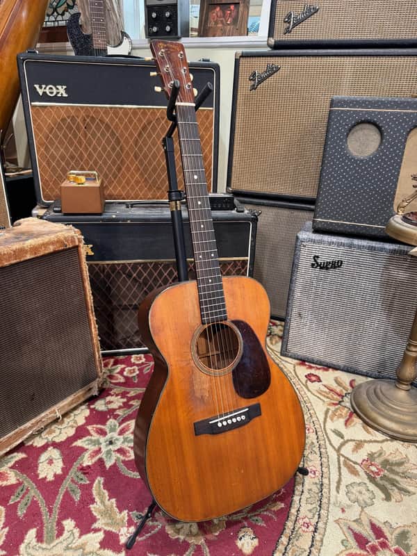 1947 Martin 00-18 - Good
