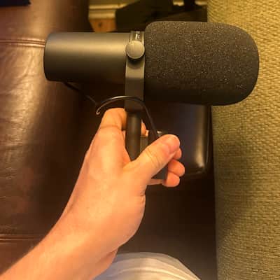 Shure SM7B - Great Condition - Podcast Studio Sale 4/4 ✰ ✰ ✰ image 7