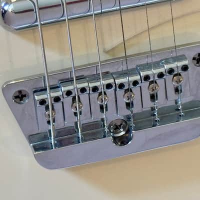 Danelectro '56 Pro 2005 - Cream image 5