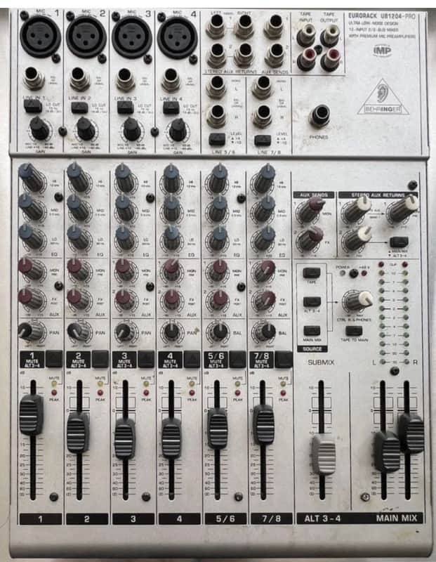 Behringer Eurorack UB1204FX-Pro 12-Input 2/2-Bus Mixer | Reverb