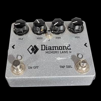 Diamond Memory Lane Jr 2012 - Silver Sparkle X9117 image 1