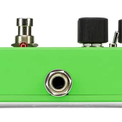 Electro-Harmonix Lizard King Bass Octave Fuzz Pedal image 2