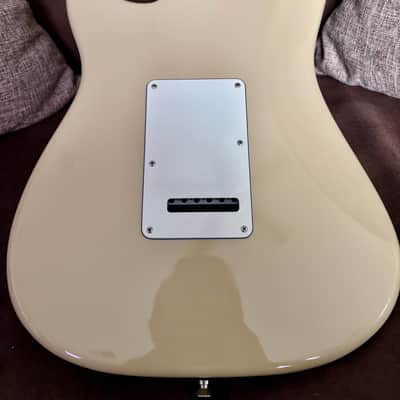 Fender Limited Edition American Professional Stratocaster Rosewood Neck 2020 Desert Sand image 12