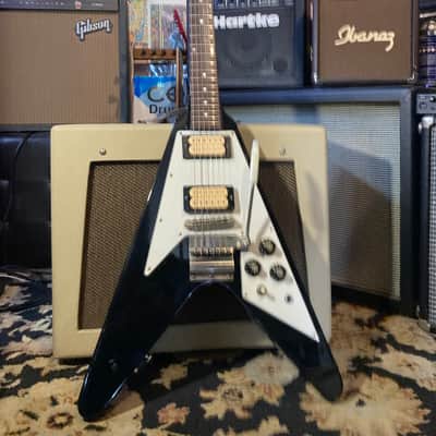 Orville ‘67 Reissue Flying V MIJ w/ Maestro DiMarzio Pickups 1996 - Black image 4