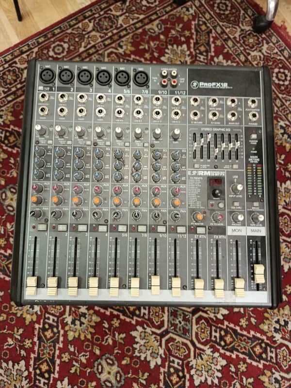 Mackie ProFX12 12-Channel Effects Mixer 2009 - 2015 - Dark Gray image 1