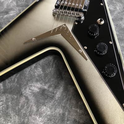 Iron Label Guitars Venator Vintage 2026 - Silverburst - Limited Run image 4