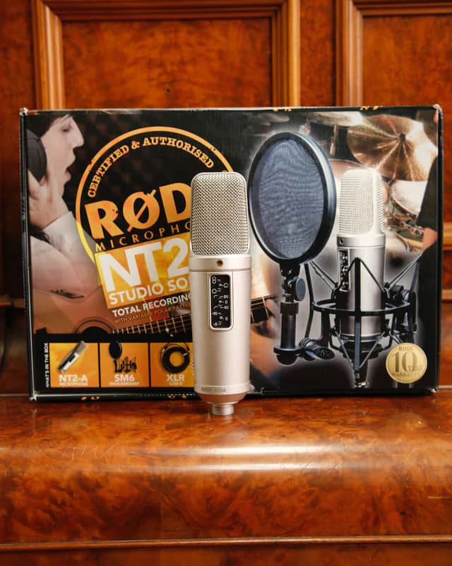Rode NT2-A Multi-Pattern Large-Diaphragm Condensor Microphone Pre-Owned image 1