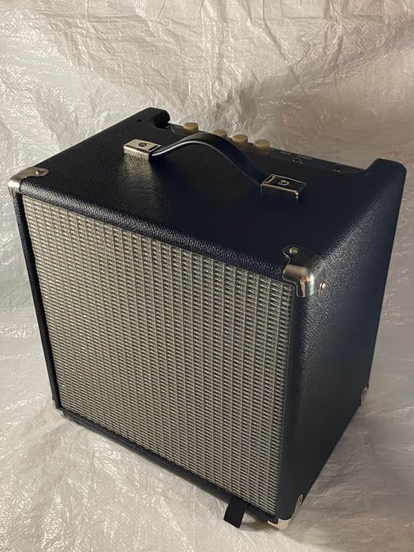 Fender Rumble 25: 1x8 25w Bass Amp image 1