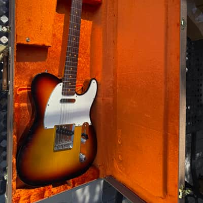 Fender American Vintage II '63 Telecaster 2023 - 3-Color Sunburst image 1