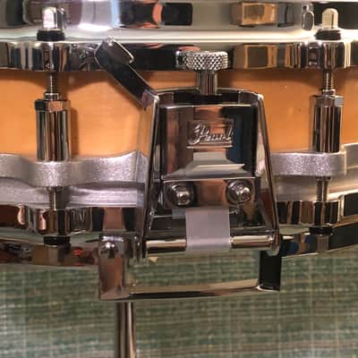 Pearl 3.5x14 Free-Floating Maple Piccolo Snare Drum w/ Case image 3