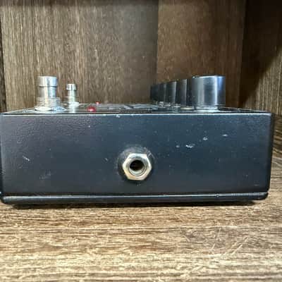 Electro-Harmonix Metal Muff Distortion with Top Boost 2006 - Present - Black image 6