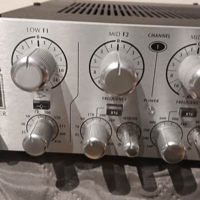 Avalon AD2055 Dual Mono Parametric EQ 2010s - Silver image 7