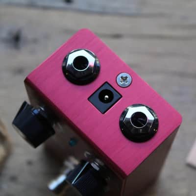 Way Huge Red Llama (VM23) MK III image 3