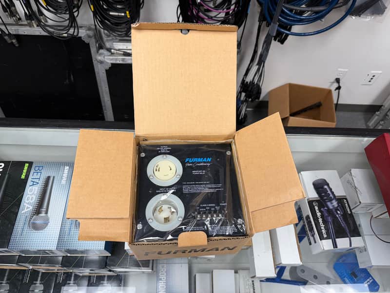 Furman MP-30 Power Conditioner/Sequencer - Open Box image 1
