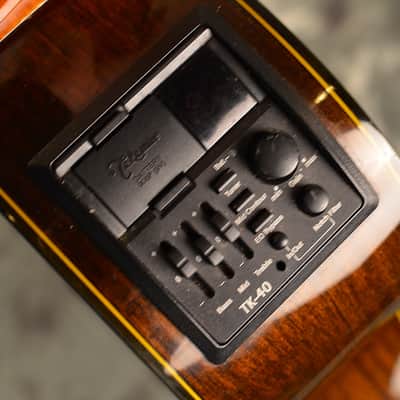 TAKAMINE EG 522 Electric cutaway Nylon Classical  Anitique Natural image 4