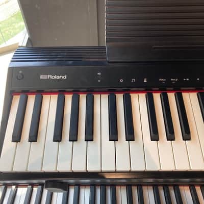 Roland GO-61P GO:PIANO 61-Key Digital Piano 2017 - Present - Black image 2