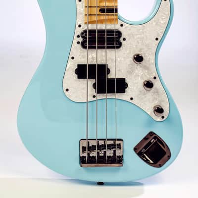 Yamaha Attitude Limited 3, signed by Billy Sheehan image 2