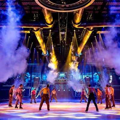 CHAUVET GEYSER P5 RGBA+UV LED Pyrotechnic-like Fog FX Light with Wired Remote Controller image 5