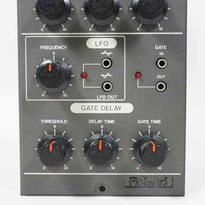 [SALE Ends Apr. 3] Roland SYSTEM-100M Model 172 Phase Shifter/Audio Delay/LFO/Gate Delay Modular w/ Cable image 4