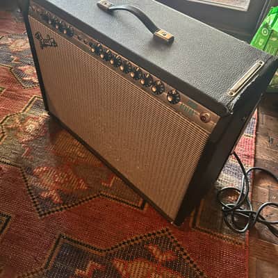 Fender Twin Reverb 1980 - excellent condition image 1