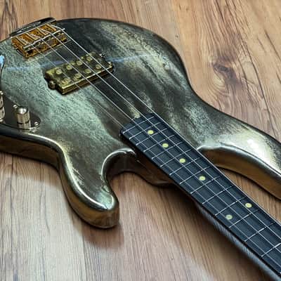 Music Man Stingray 50th Anniversary  - Molten Gold image 14