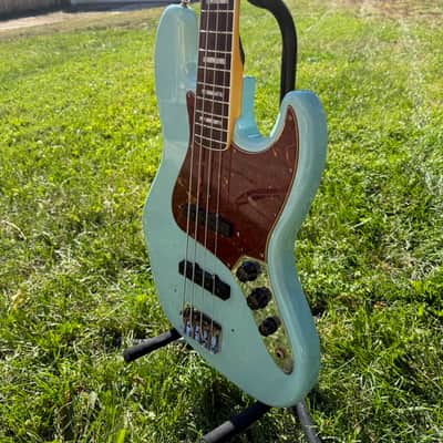 2024 Fender Custom Shop Limited Edition '66 Jazz Bass - Journeyman Relic - Aged Daphne Blue - 9.4lbs - RARE! Matching Headcap image 3