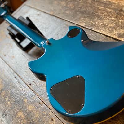 Vintage 1982 Japanese Yamaha SG800s Factory Metallic Blue w/ Vintage Leatherette Case image 7