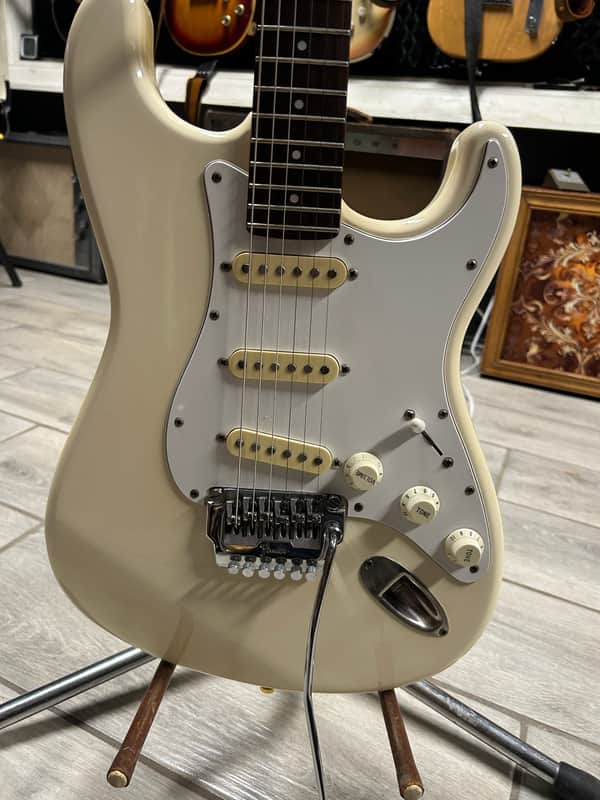 Fender Stratocaster 1984 - E Contemporary MIJ image 1