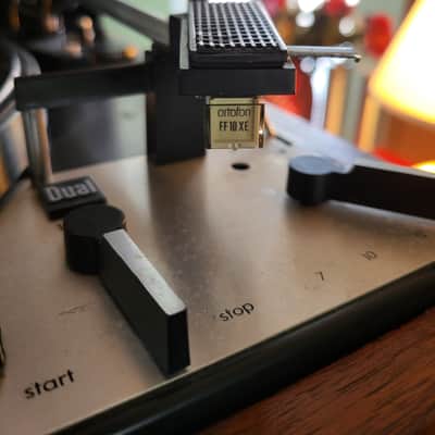 Dual  1229 Turntable image 7