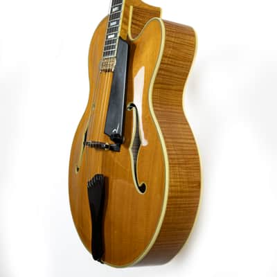 Benedetto 1991 Manhattan 17" image 3