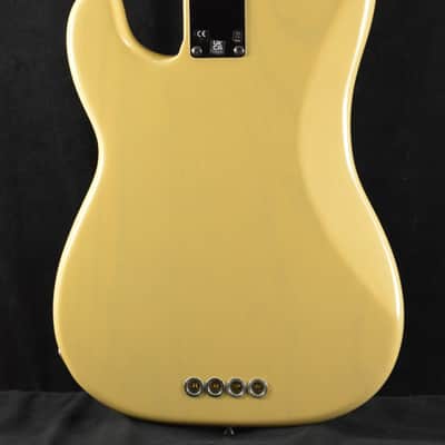 Mint Fender American Vintage II 1954 Precision Bass Vintage Blonde Maple Fingerboard image 8