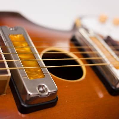 Defil Julia 1973 Tobacco Burst Violin Guitar image 13