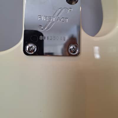 First Act Adam Levine Signature Model 222 2000s - White image 15
