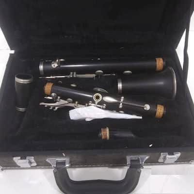 Kohlert Resin Clarinet with case, good condition image 9