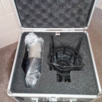 AKG P220 Condenser Microphone image 2