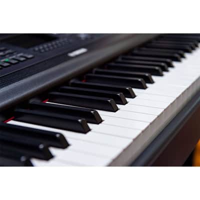 Yamaha DGX-670 88-Key Portable Grand Piano (Black) image 9