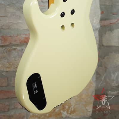 YAMAHA BBP35 VW - 5 Corde Made in Japan - Vintage White image 17
