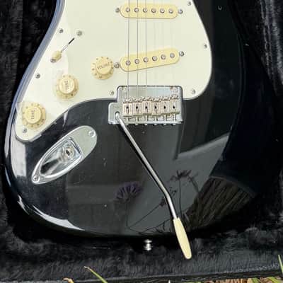 Fender Strocaster 2014 - Black image 1