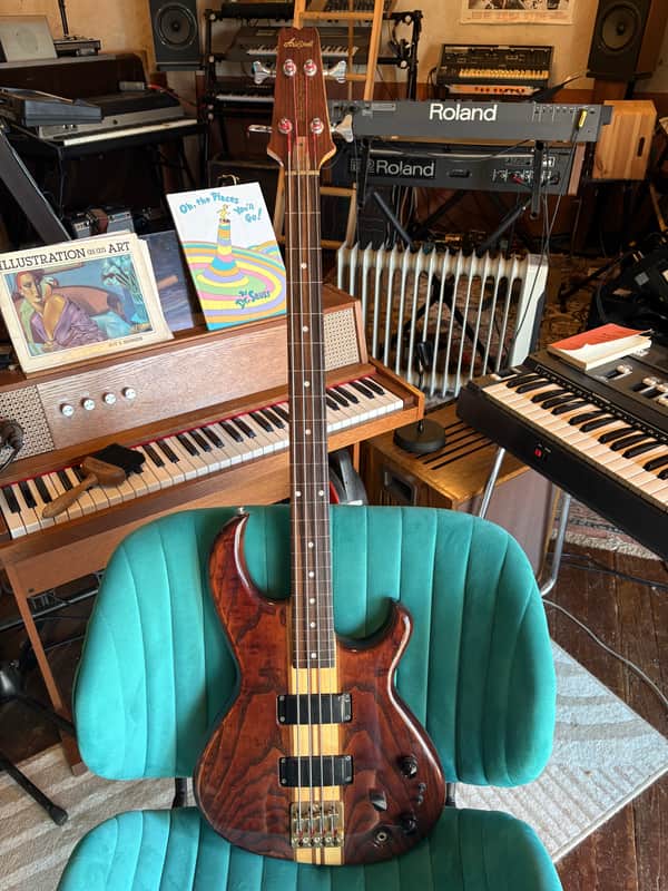 Aria Pro II SB Fretless image 1