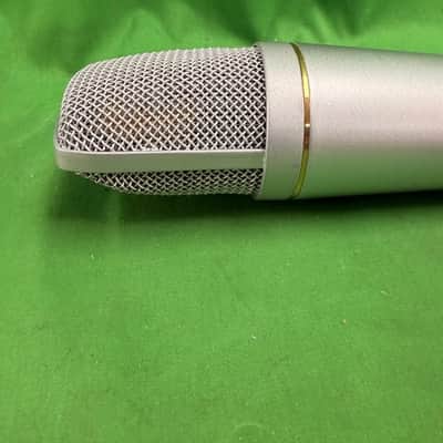 BadAax UM600 Studio Cardioid USB Condenser Microphone *Dent On Top* image 6
