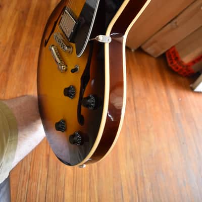 Heritage H-535 Standard, 2022, OHSC & Paperwork, Great condition image 6