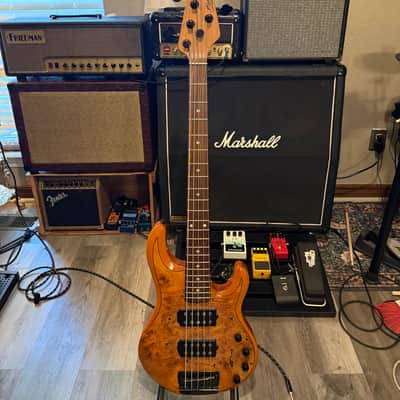 Sterling StingRay Ray35HH 2022 - 2023 - Amber image 1