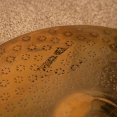 1980s Zildjian 16" Z Power Crash Cymbal 1205g image 4