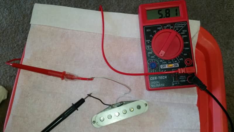 FENDER STRATOCASTER PICKUP 1978 Grey Bottom, meter read 5.81 image 1